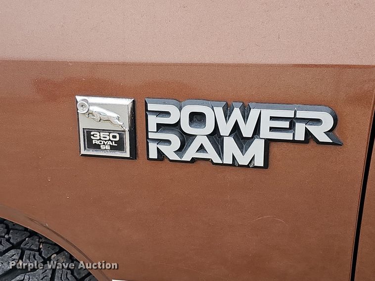 image for item DK0567 1984 Dodge W-350 brush fire truck