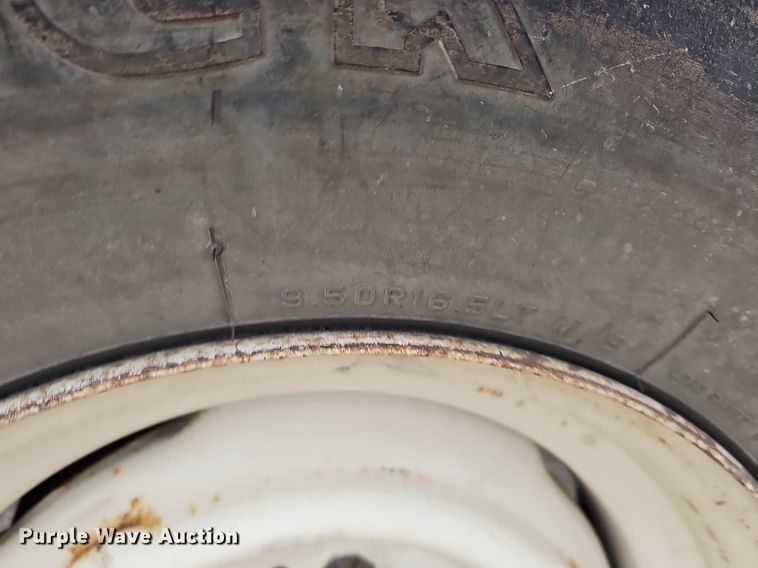 image for item DK0567 1984 Dodge W-350 brush fire truck