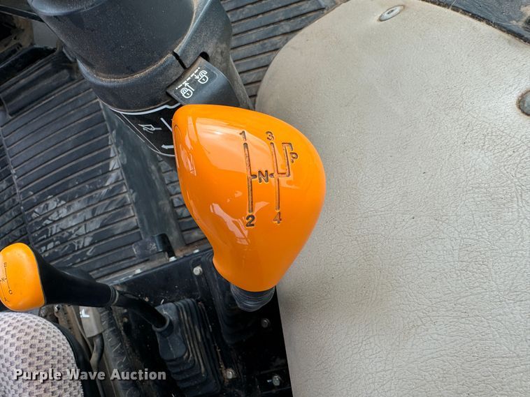 image for item DK6775 2015 John Deere 5075E MFWD tractor