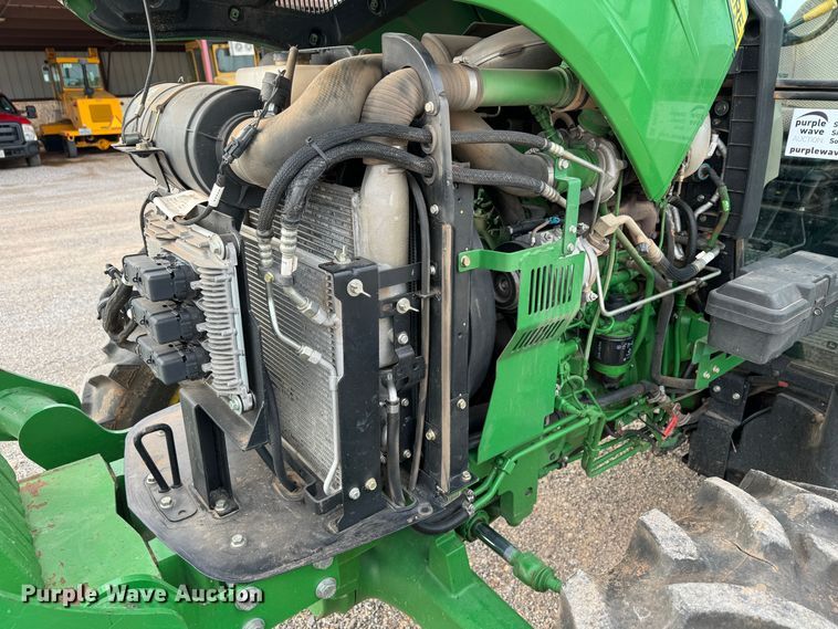 image for item DK6775 2015 John Deere 5075E MFWD tractor