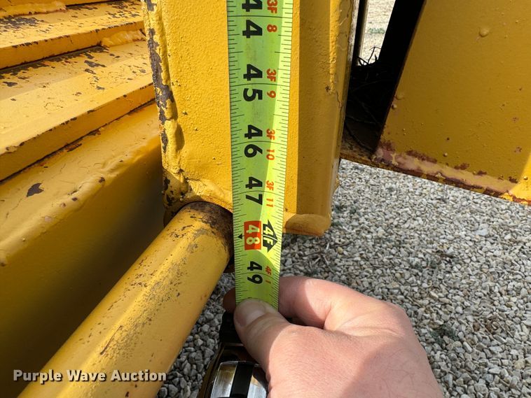 image for item DK6777 1991 Metal Fabricating Co. equipment trailer