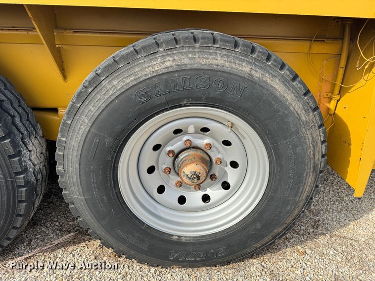 image for item DK6777 1991 Metal Fabricating Co. equipment trailer