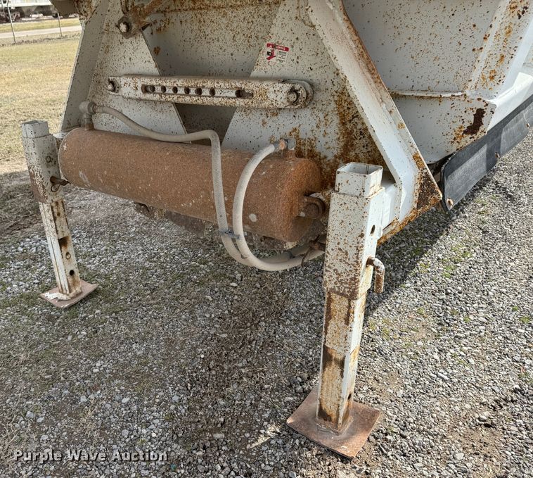 image for item DK6779 2007 Manac SBD-240 bottom dump trailer