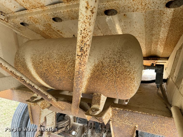 image for item DK6779 2007 Manac SBD-240 bottom dump trailer