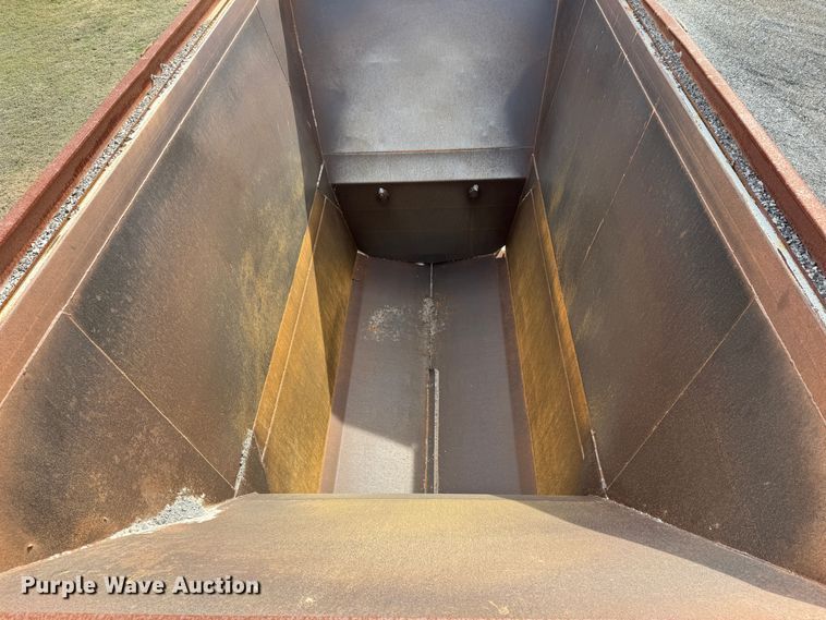 image for item DK6779 2007 Manac SBD-240 bottom dump trailer