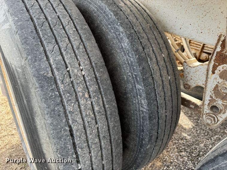 image for item DK6779 2007 Manac SBD-240 bottom dump trailer