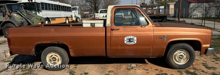 image for item DK6784 1981 Chevrolet C10 pickup truck