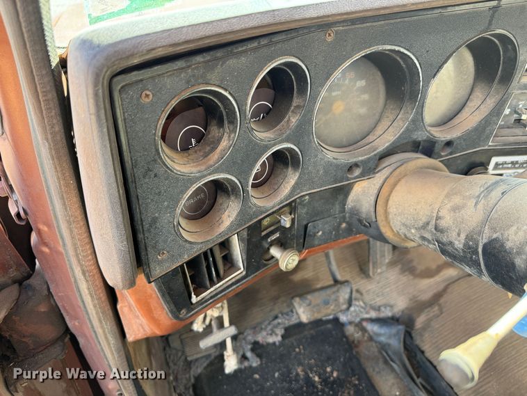 image for item DK6784 1981 Chevrolet C10 pickup truck
