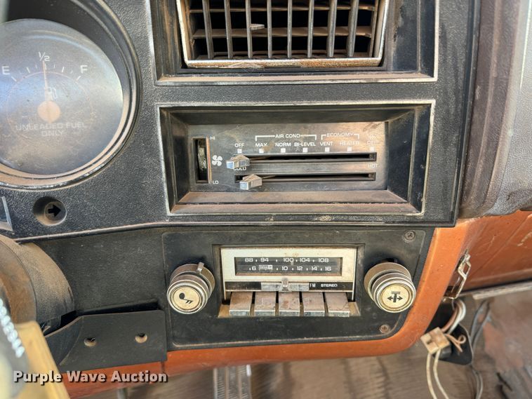 image for item DK6784 1981 Chevrolet C10 pickup truck