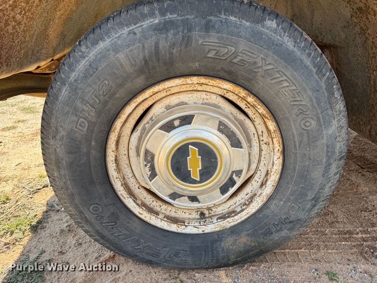 image for item DK6784 1981 Chevrolet C10 pickup truck