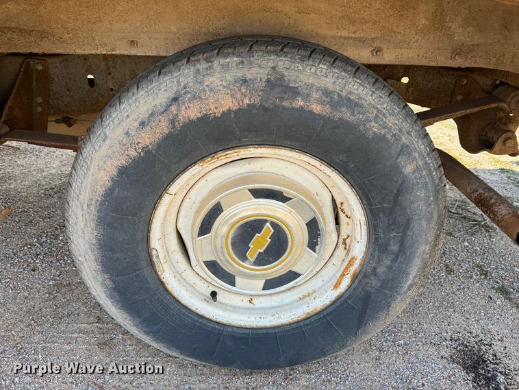 image for item DK6784 1981 Chevrolet C10 pickup truck