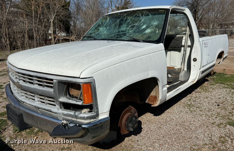 image for item DK6786 1994 Chevrolet 1500 pickup truck