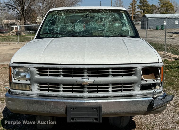 image for item DK6786 1994 Chevrolet 1500 pickup truck