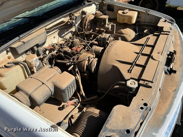 image for item DK6786 1994 Chevrolet 1500 pickup truck