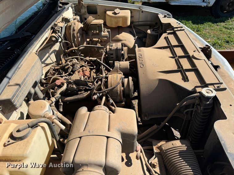 image for item DK6786 1994 Chevrolet 1500 pickup truck