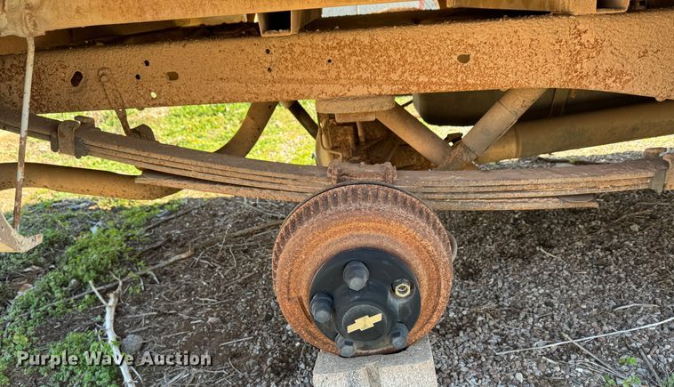 image for item DK6786 1994 Chevrolet 1500 pickup truck