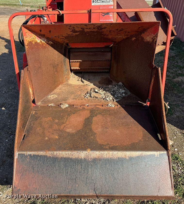 image for item DK6787 Morbark 17 wood chipper