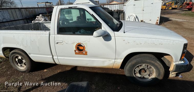 image for item DK6788 1993 Chevrolet C1500 pickup truck