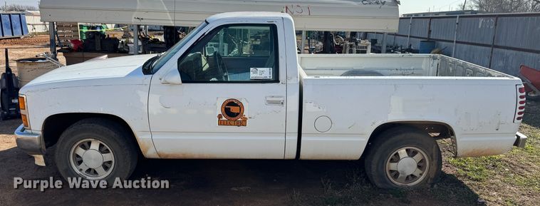 image for item DK6788 1993 Chevrolet C1500 pickup truck