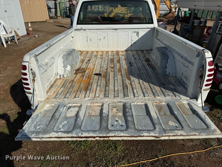 image for item DK6788 1993 Chevrolet C1500 pickup truck