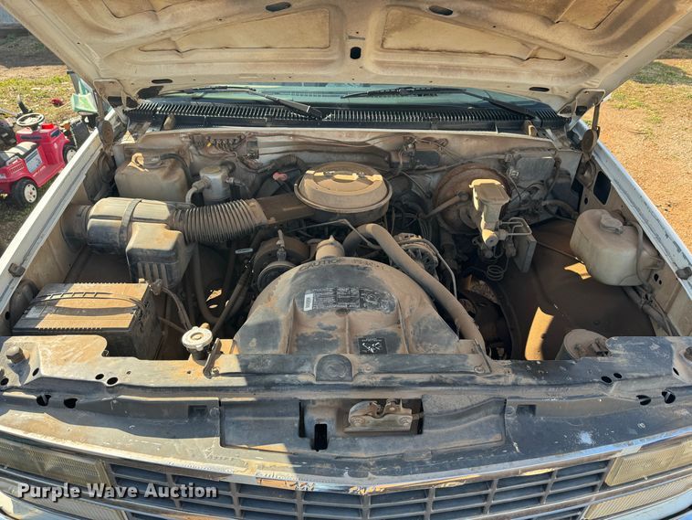 image for item DK6788 1993 Chevrolet C1500 pickup truck