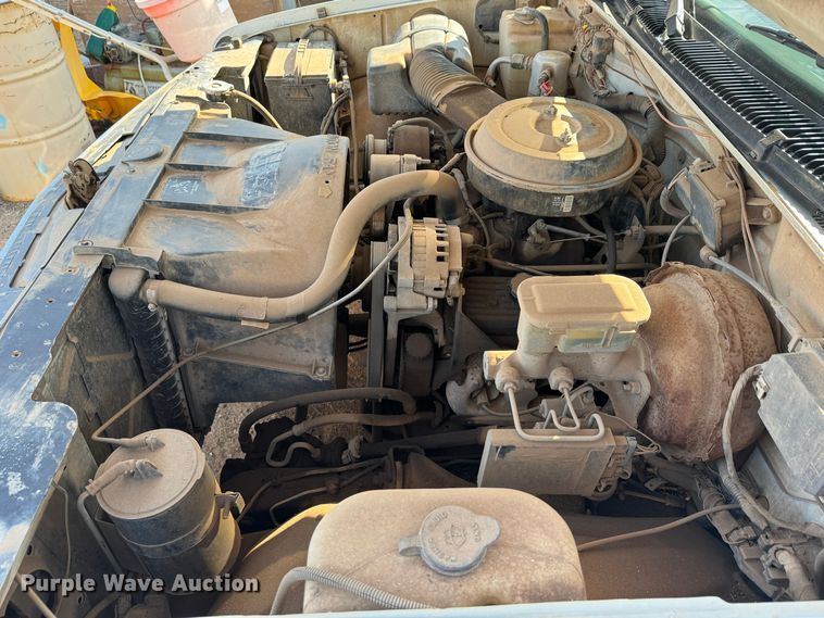 image for item DK6788 1993 Chevrolet C1500 pickup truck