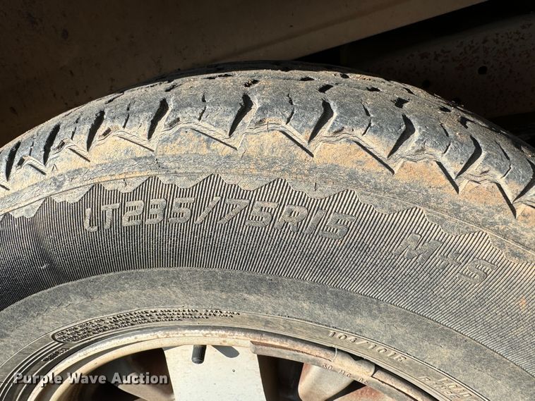 image for item DK6788 1993 Chevrolet C1500 pickup truck