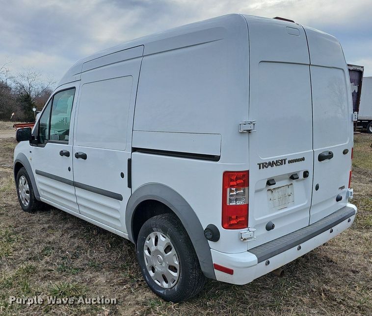 image for item DM1527 2013 Ford Transit Connect XLT van