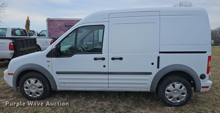 image for item DM1527 2013 Ford Transit Connect XLT van