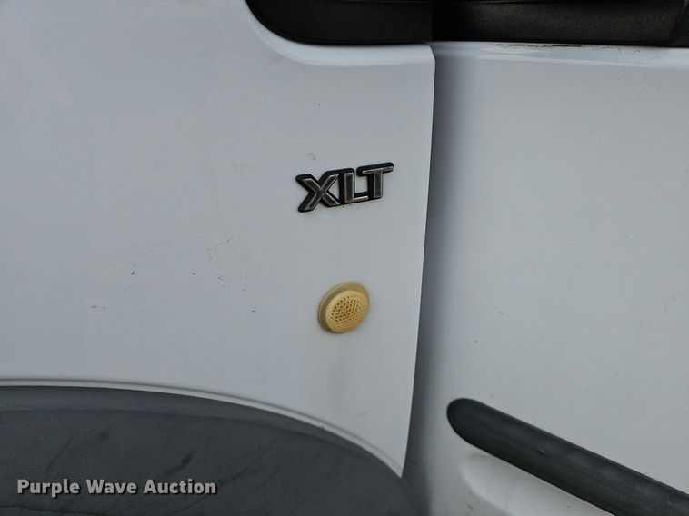 image for item DM1527 2013 Ford Transit Connect XLT van