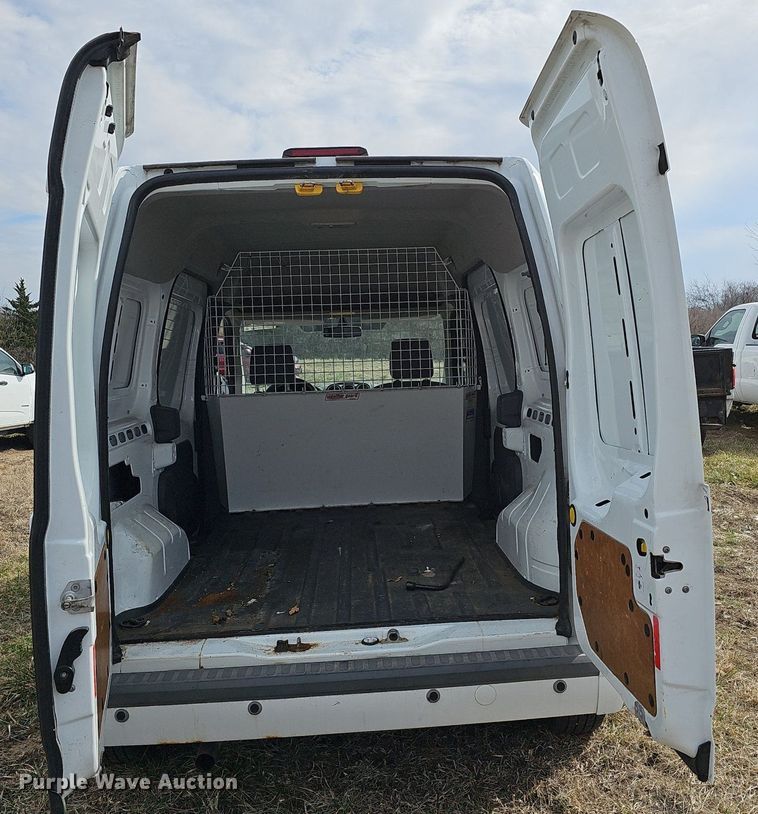 image for item DM1527 2013 Ford Transit Connect XLT van