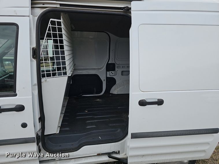 image for item DM1527 2013 Ford Transit Connect XLT van