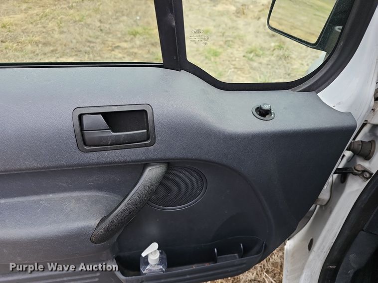 image for item DM1527 2013 Ford Transit Connect XLT van