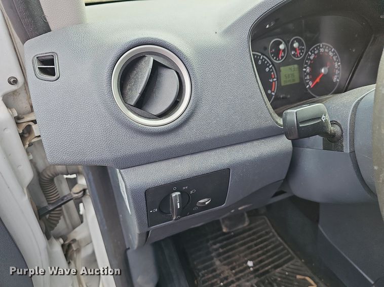 image for item DM1527 2013 Ford Transit Connect XLT van