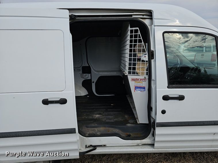 image for item DM1527 2013 Ford Transit Connect XLT van