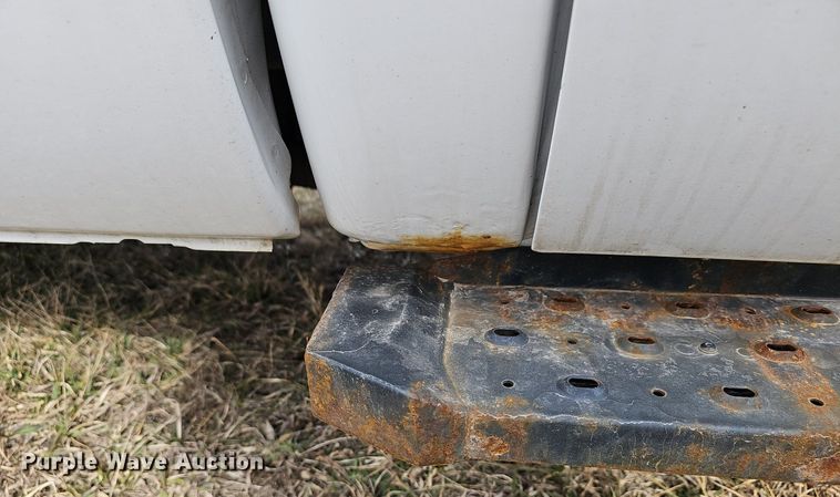 image for item DM1528 2009 Ford F250 Super Duty XL pickup truck