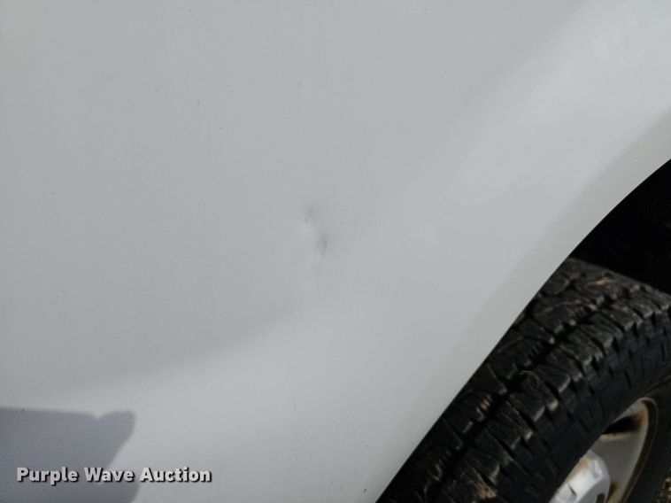 image for item DM1528 2009 Ford F250 Super Duty XL pickup truck