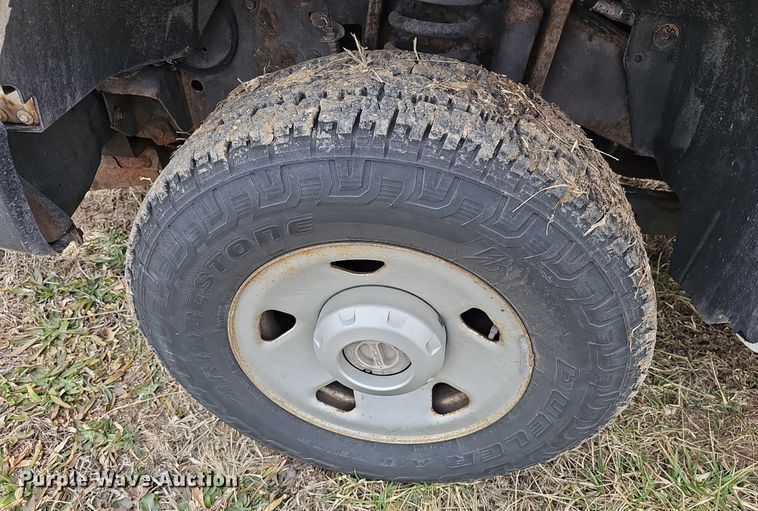 image for item DM1528 2009 Ford F250 Super Duty XL pickup truck