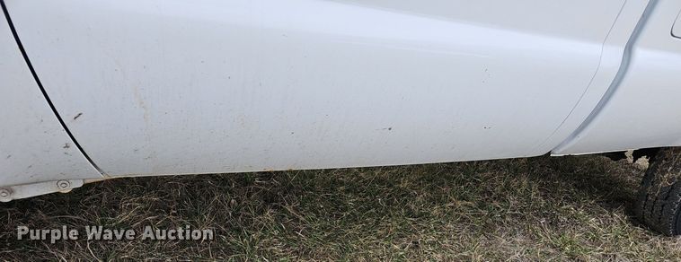 image for item DM1529 2011 Ford  F250 Super Duty XL pickup truck