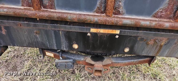 image for item DM1529 2011 Ford  F250 Super Duty XL pickup truck