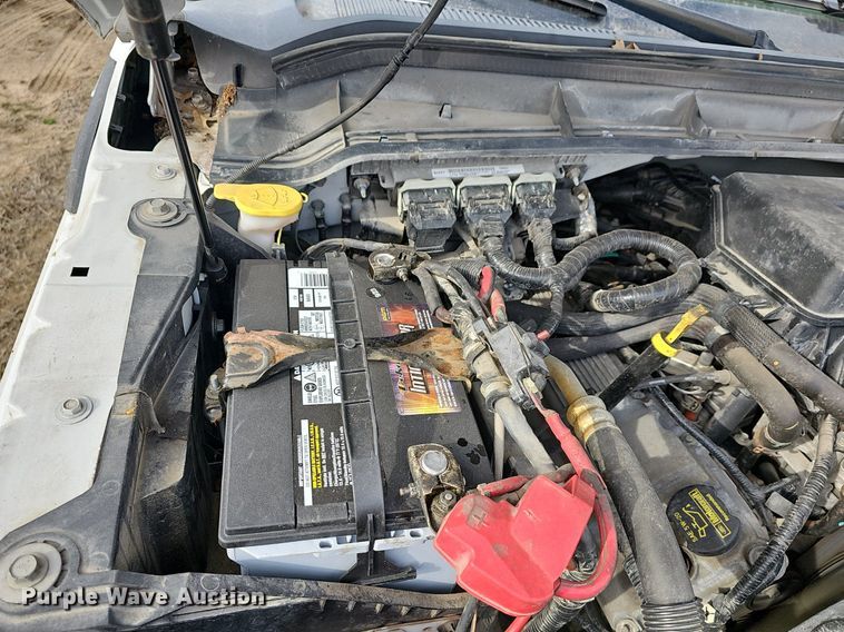 image for item DM1529 2011 Ford  F250 Super Duty XL pickup truck