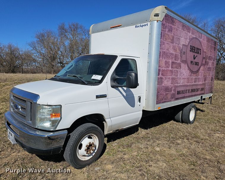 image for item DM1530 2008 Ford E350 Super Duty  box truck