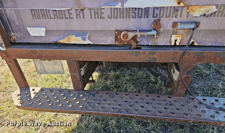 image for item DM1530 2008 Ford E350 Super Duty  box truck