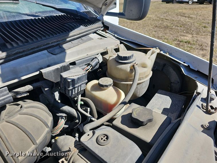 image for item DM1530 2008 Ford E350 Super Duty  box truck