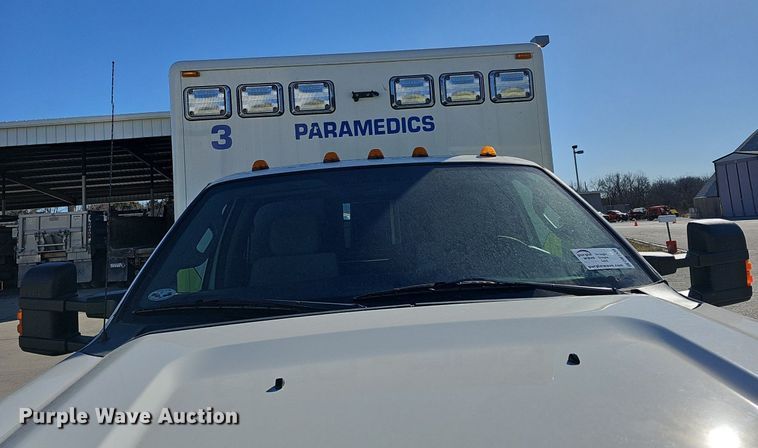 image for item DM1538 2014 Ford F550 Super Duty XLT ambulance