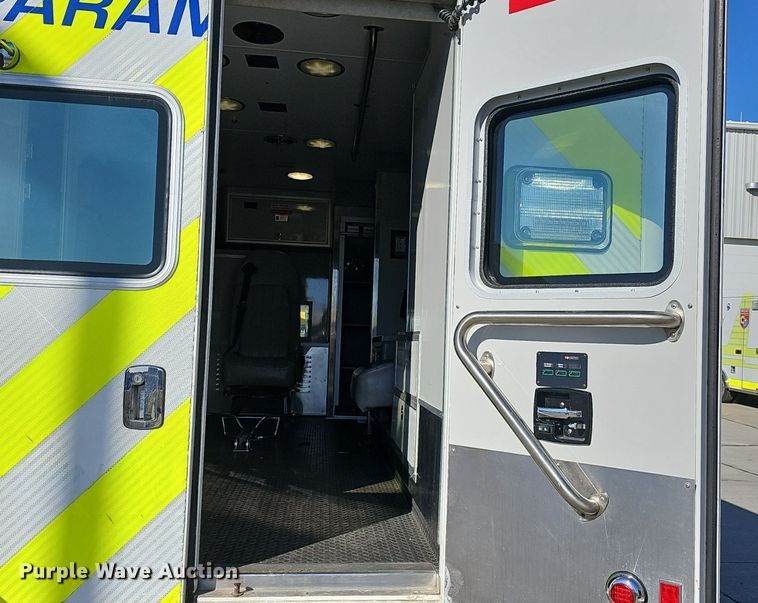 image for item DM1538 2014 Ford F550 Super Duty XLT ambulance