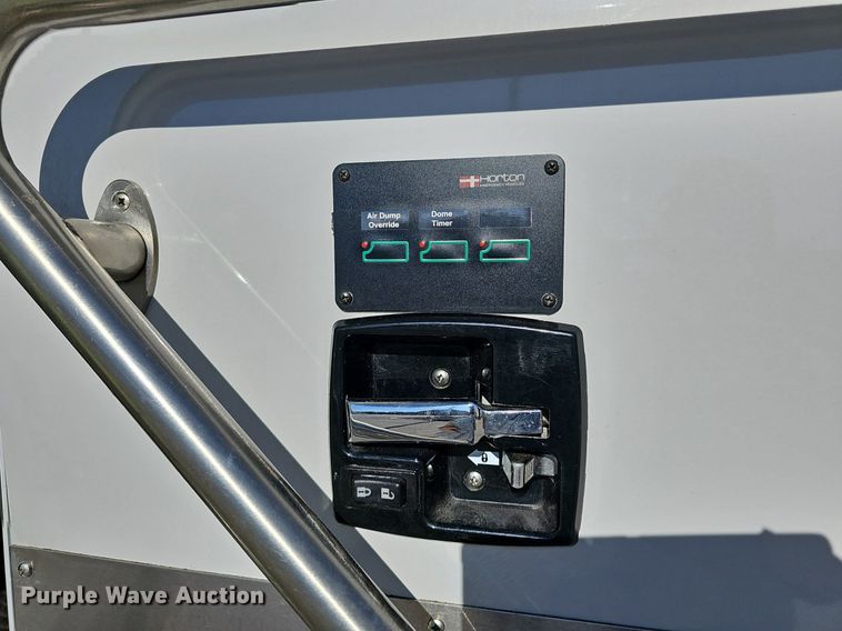 image for item DM1538 2014 Ford F550 Super Duty XLT ambulance