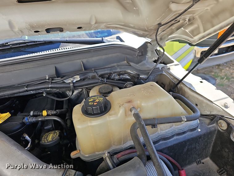 image for item DM1538 2014 Ford F550 Super Duty XLT ambulance