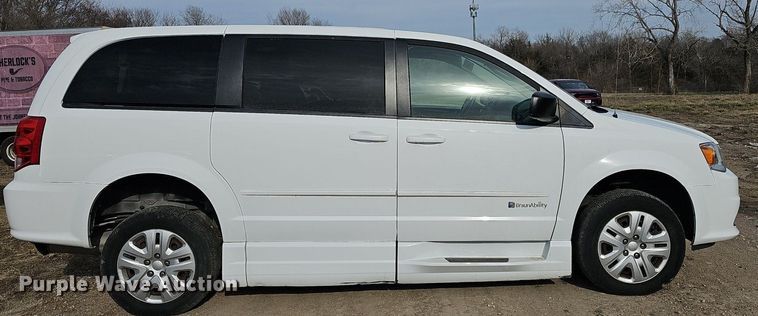 image for item DM1541 2016 Braun handicap accessible van