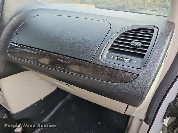 image for item DM1541 2016 Braun handicap accessible van